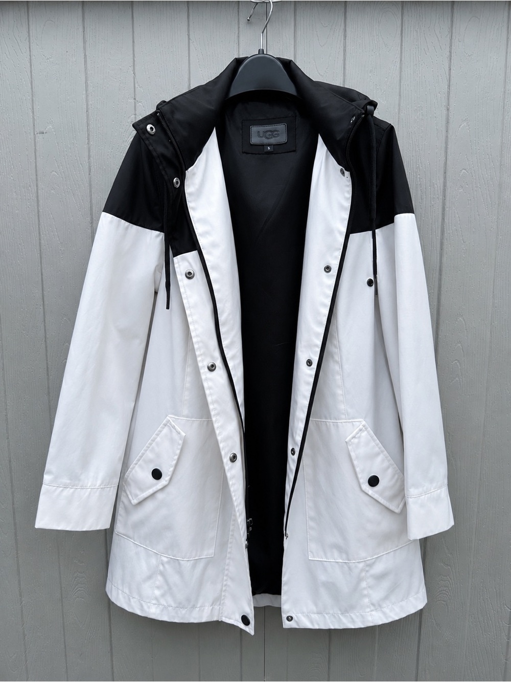 UGG Women's Black and White Hooded Rain Jacket Size S
